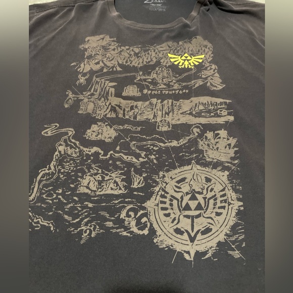 The Legend of Zelda Map Shirt. Color is Distressed. 3X Hard to Find - Picture 2 of 11